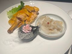 花胶鸡-领鲜天下·焗海鲜·花胶鸡(天目里店)