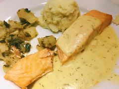 香草三文鱼陪土豆沙拉-宜家·瑞典风味餐厅(北京西红门店)