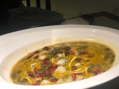 金汤酸菜鱼-绿茶餐厅(成都大悦城店)