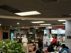 大堂-麦当劳(团结湖店)