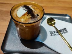 -三勾JJJ Burger&Coffee(梅溪湖店)