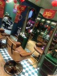 -逸丝风尚专注烫染