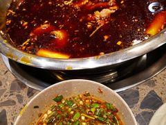-肖肖酸萝卜鱼火锅(总店)