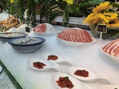 -川骄海鲜自助(王府井奥莱UP TOWN店原世界之花店)