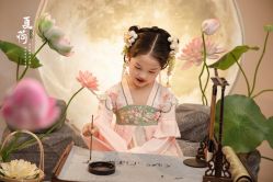 -诺米宝贝摄影工作室(铁机路店)