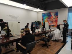 -程Studio