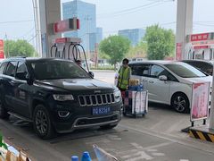 -中国石化益特诺加油站