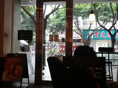 -星巴克(广州淘金路店)