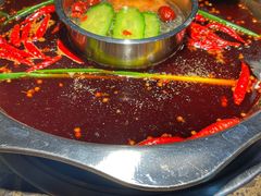 -六公里老火锅(总店)