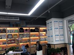 -贝利宠物医院·骨科·眼科·肿瘤转诊中心(南坪诊疗中心)