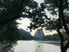 -星湖旅游景区七星岩