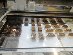 -酥大興·新国潮糕点配茶饮(龙岗万达黑金店)