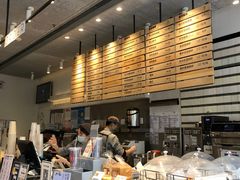 -喜茶(上海打浦桥日月光gelato lab+店)
