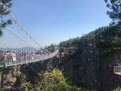 -玻璃桥景区石牛寨
