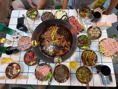 -扎起市井老火锅(乐山总店)