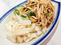 -鲁南仔·滕州炒鸡(经三路店)
