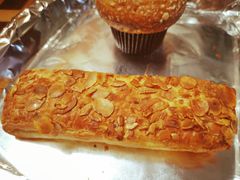 枫糖扁桃仁起酥面包-中粮丰通（北京)食品有限公司