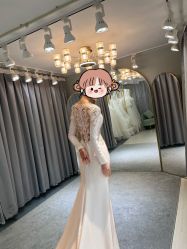 -衣贝姿婚纱礼服馆