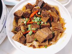 瓦缸香竹牛肉-外婆小聚茶餐厅·生日·团建(市民中心店)