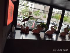 -鸣记脆皮烤鱼·海鲜烤鱼(三八广场店)