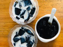 绿豆龟苓膏-梧州双钱龟苓膏(老街店)