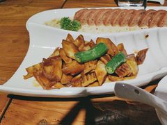 -金枝玉叶上海人家食府(三里河店)