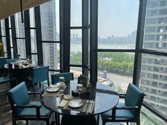 -江上荟·创意中国菜(绿地缤纷城店)