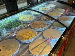 -牛满溢·自助潮汕鲜牛肉火锅(龙汇路店)