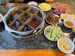 -福满家火锅26年江景(十八梯店)