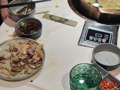 -喃喃椰·糟粕醋·椰子鸡火锅(七堡花园店)