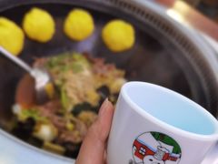 -雪乡人家东北菜·铁锅炖一切(高斯路店)