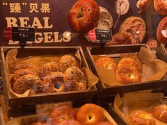 -巴黎贝甜(大宁国际商业广场店)