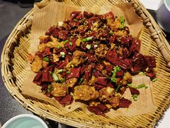 -粉墨特色菜·烧烤音乐酒馆