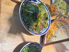 -洱火云南酸菜牛肉火锅(石景山当代商城店)