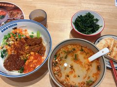 -秦䩊会·陕西biangbiang面(畹町路店)