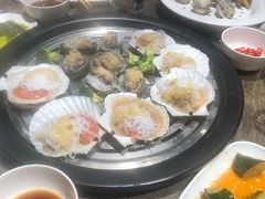 -日进一片海.生腌海鲜火锅.宵夜烧烤(三里屯总店)