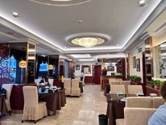 -喜乐餐厅•灯笼虾球首创者•本地小海鲜(二马路店)