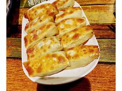 猪肉茴香锅贴-金谷园饺子·烧烤·家宴(人大总店)