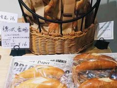 大堂-风车面包