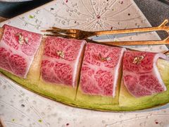 -铭牛烧肉·和牛海鲜自助(高新月牙湖店)