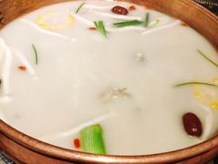 -三人行骨头王火锅(长寿店)