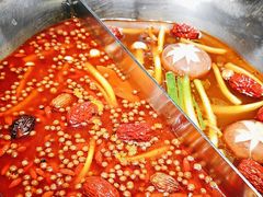 -湊湊火锅·茶憩(南京东路悦荟店)