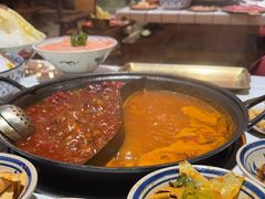 -旧街市鲜货老火锅(大光路店)