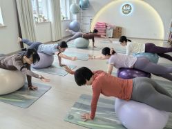 -爱尔乐美孕产瑜伽·普拉提