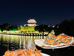 -聚汇三少·龙虾·中餐厅(莫邪路新天地店)