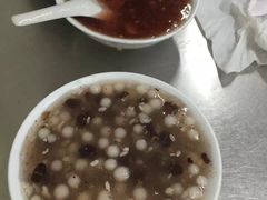 -芳婆糕团店(王府大街店)