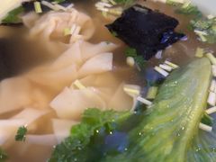 -美食小镇·观赏珍稀鸟类·长隆熊猫酒店