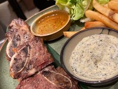 -百老汇美食街