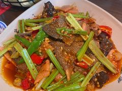 -肖四女乐山跷脚牛肉(南汇大学城生活广场店)