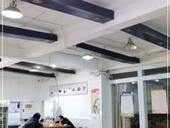 大堂-陈有良尖椒鸡(渝中旗舰店)